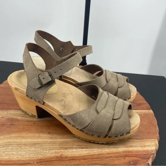 Sven Made in USA Taupe Leather Clogs heels Sz 38 7.5-8 - Picture 3 of 9